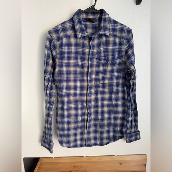 Under Armour Other - Under Armour plaid button down shirt
